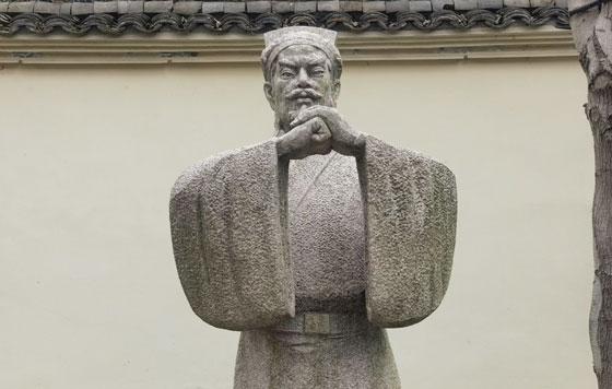 何腾文化广场(牧亭侯)