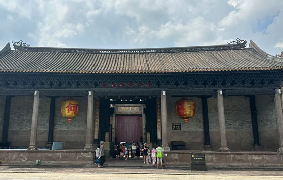 何氏大宗祠（沙湾留耕堂）