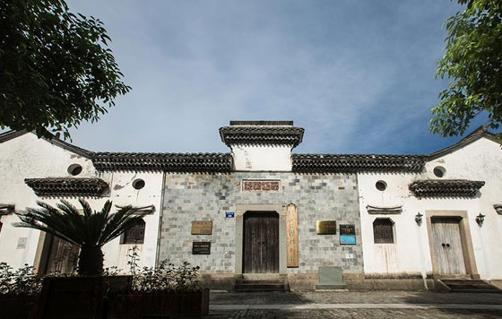 何氏三杰陈列馆