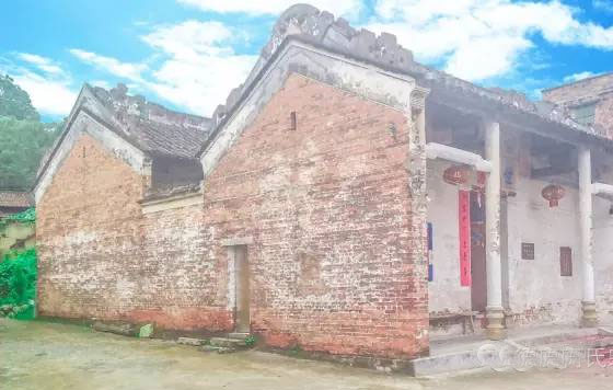 何氏祠堂（世绮书室）