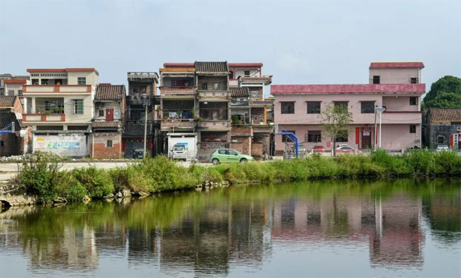 肇庆长湖村何氏