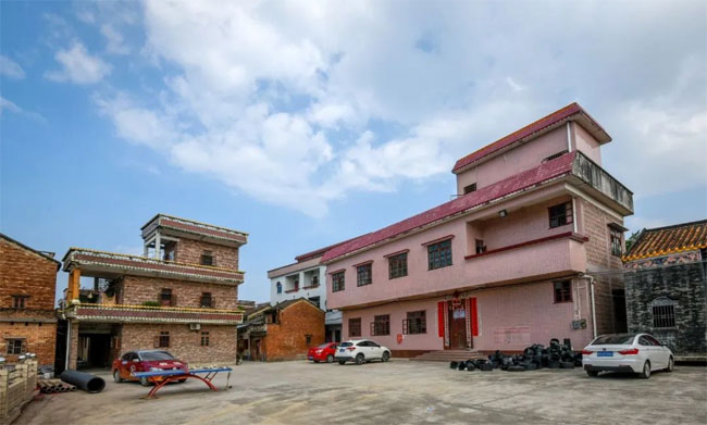 肇庆长湖村何氏