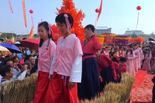 龙塘何氏始祖祠