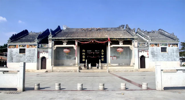 龙塘何氏始祖祠