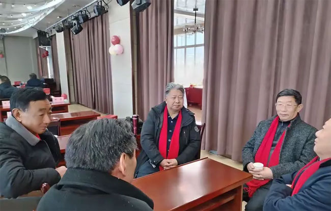 石台县何氏宗亲