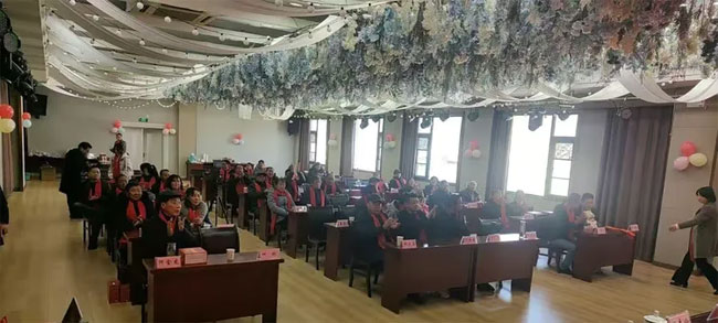 石台县何氏宗亲