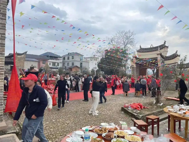 何氏如玉堂宗祠