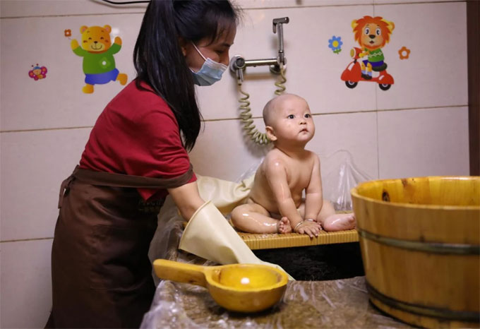 何氏药浴洗灸堂