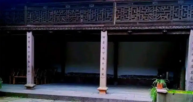 何氏何恭房祠堂